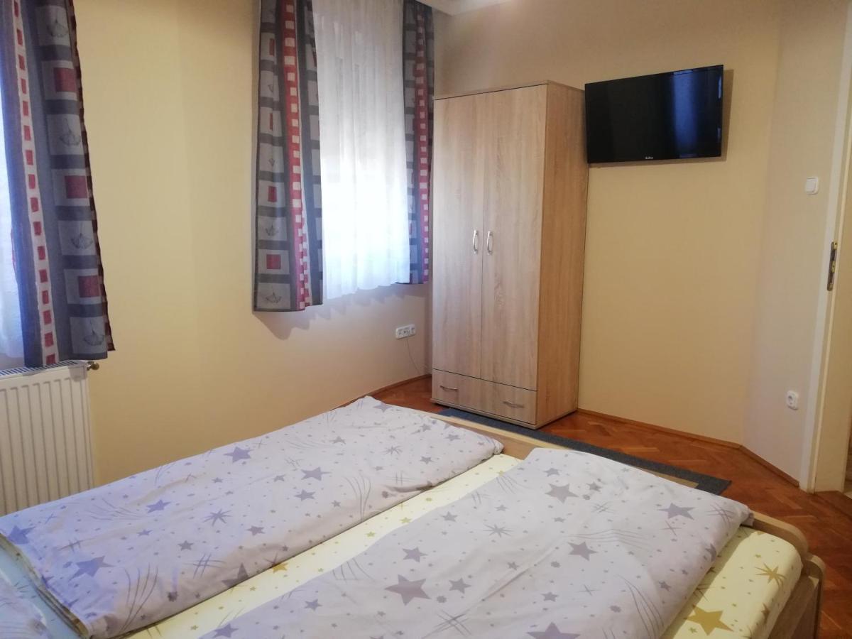 Imola Es Andrea Apartmanhaz Apartment Hajduszoboszlo Luaran gambar