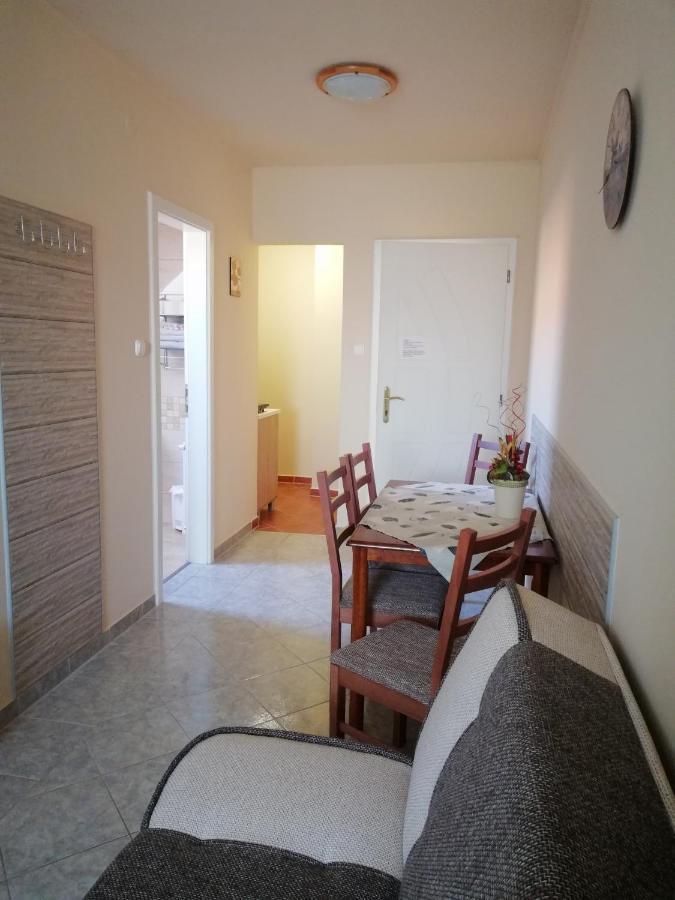 Imola Es Andrea Apartmanhaz Apartment Hajduszoboszlo Luaran gambar