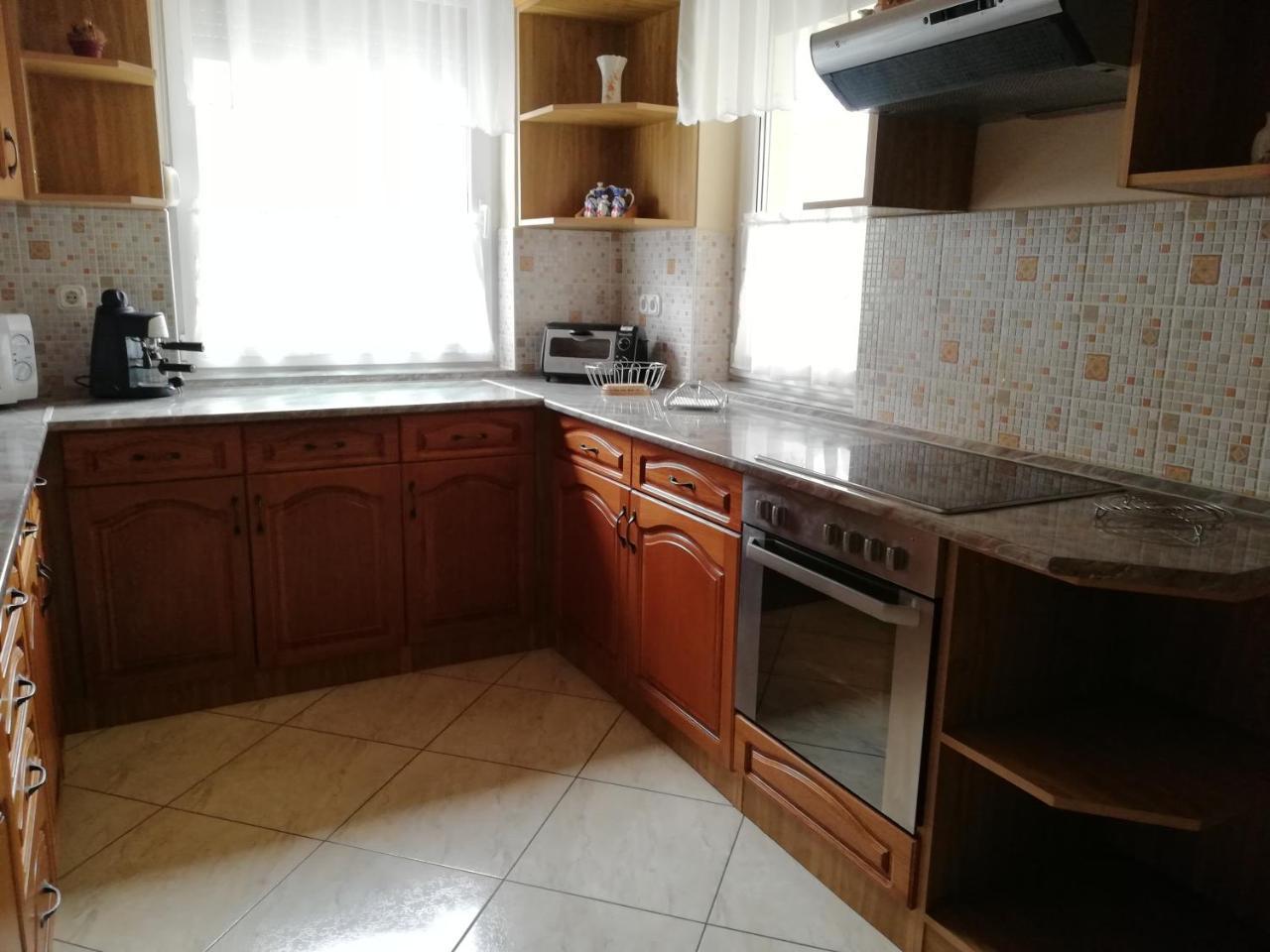 Imola Es Andrea Apartmanhaz Apartment Hajduszoboszlo Luaran gambar